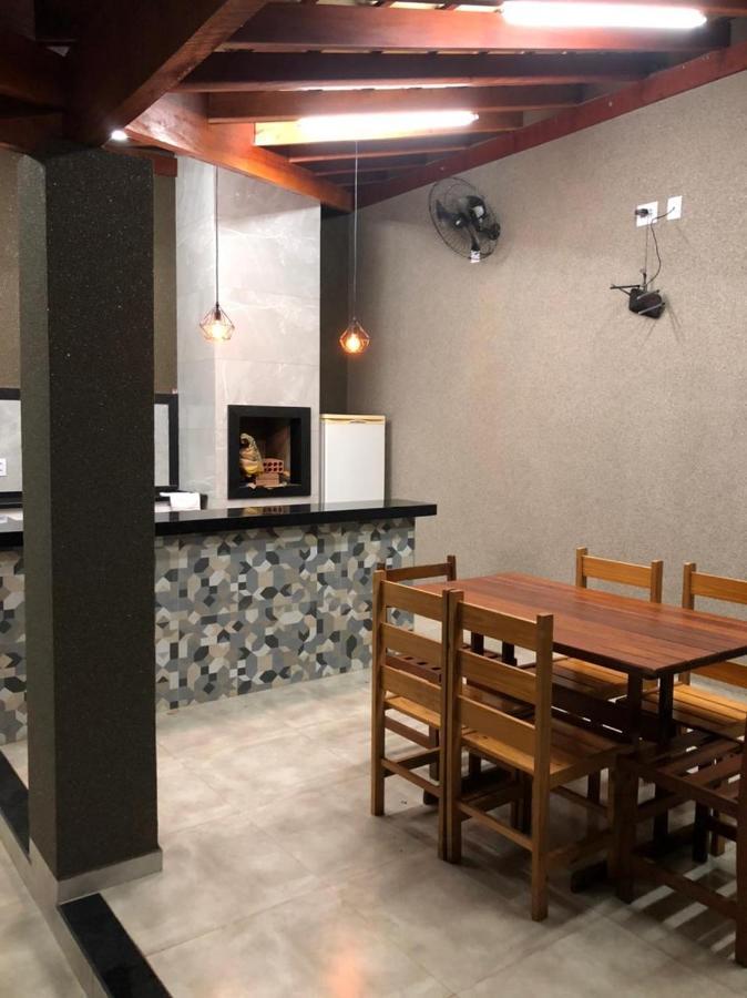Casa De Temporada Dona Santa Βίλα Olímpia Εξωτερικό φωτογραφία