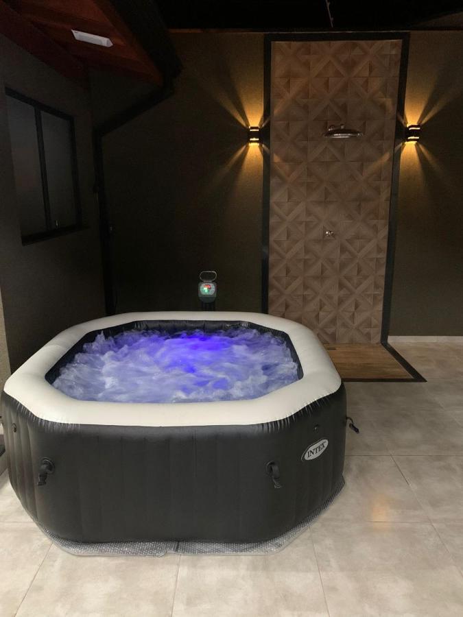Casa De Temporada Dona Santa Βίλα Olímpia Εξωτερικό φωτογραφία